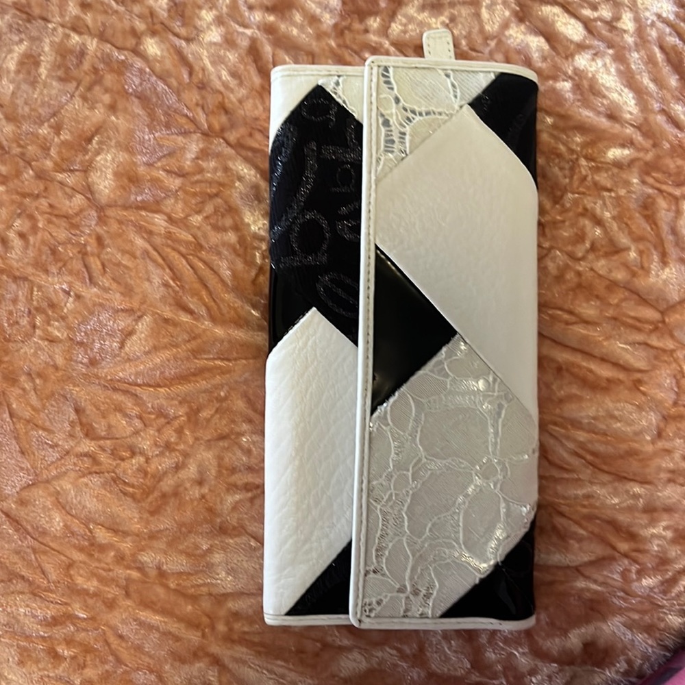 Bebe wallet
